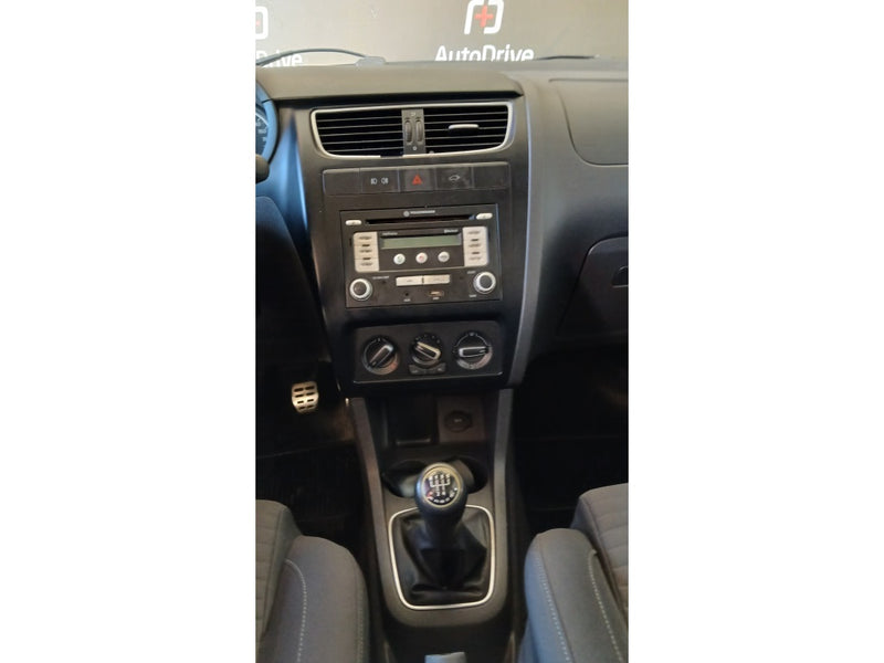 VOLKSWAGEN CROSSFOX 1.6 MI 8V FLEX 4P MANUAL