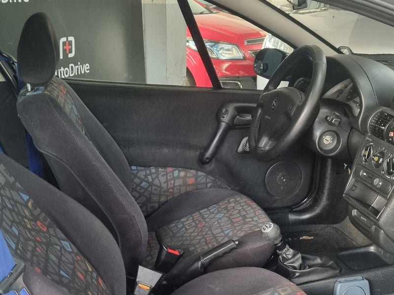 CHEVROLET TIGRA - 1998/1999 - 1.6 MPFI 16V