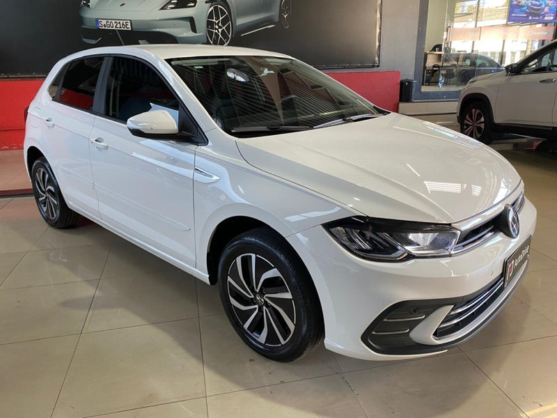 VOLKSWAGEN POLO 1.0 170 TSI HIGHLINE AUTOMÁTICO 2024/2025 Branco