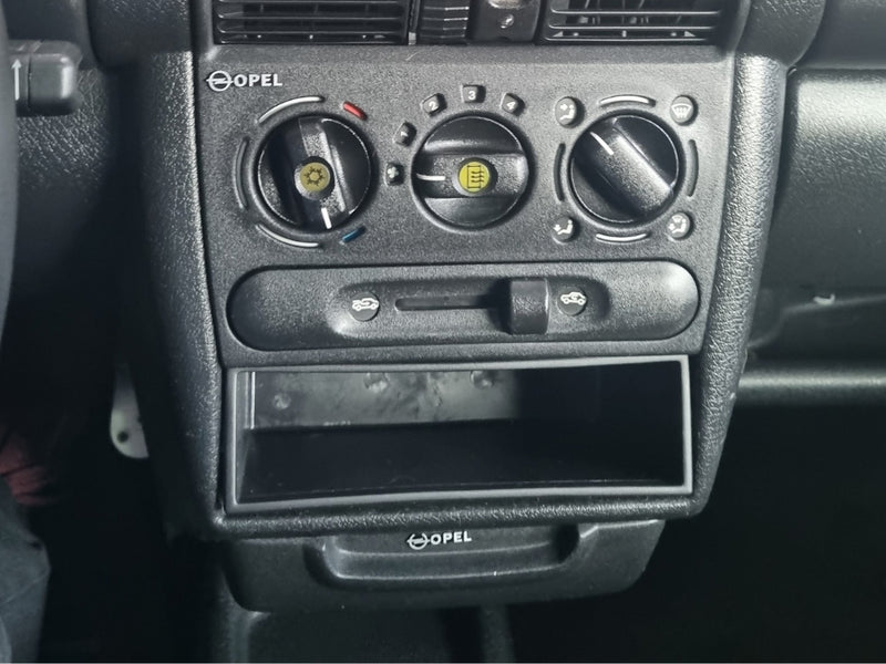 CHEVROLET TIGRA - 1998/1999 - 1.6 MPFI 16V