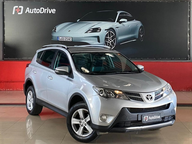 TOYOTA RAV4 2.0 4X4 16V GASOLINA 4P AUTOMÁTICO 2013 Prata