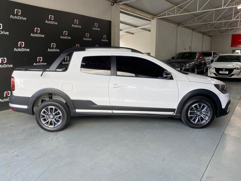 VOLKSWAGEN SAVEIRO 1.6 CROSS CD 16V FLEX 2P MANUAL 2017/2018 Branco