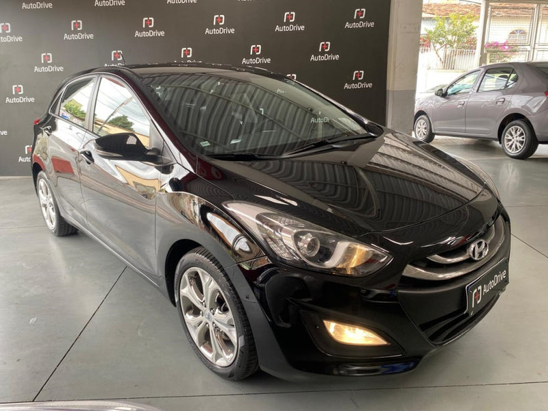 HYUNDAI I30 1.8 MPI 16V GASOLINA 4P AUTOMATICO 2014/2015 Preto