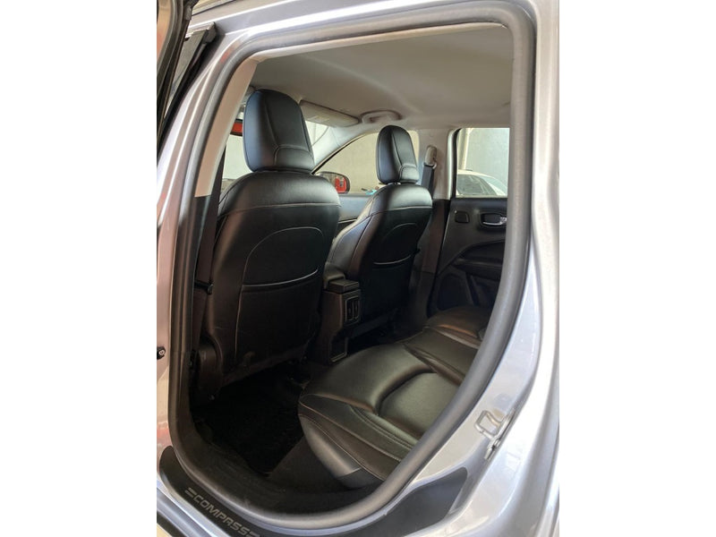 JEEP COMPASS 2.0 16V FLEX LONGITUDE AUTOMÁTICO 2019 Prata
