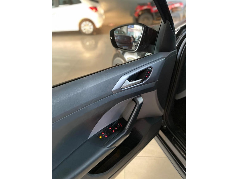 VOLKSWAGEN T-CROSS 1.0 200 TSI TOTAL FLEX THE TOWN AUTOMÁTICO 2023/2024 Preto
