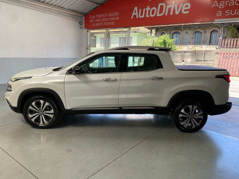 FIAT TORO 2.0 16V TURBO DIESEL VOLCANO 4WD AT9 2023/2024 Branco