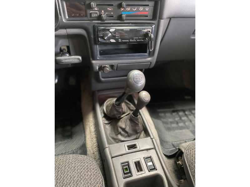 TOYOTA HILUX SW4 2.8 4X4 8V DIESEL 4P MANUAL 1993/1994 Prata