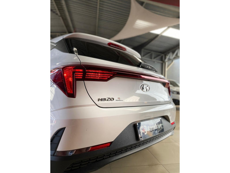 HYUNDAI HB20 1.0 TGDI FLEX COMFORT AUTOMÁTICO 2022/2023 Branco