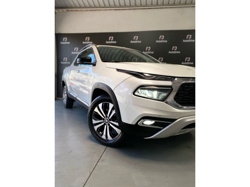 FIAT TORO 2.0 16V TURBO DIESEL VOLCANO 4WD AT9 2023/2024 Branco