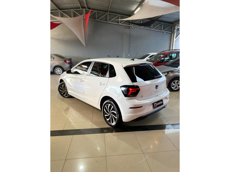 VOLKSWAGEN POLO 1.0 170 TSI HIGHLINE AUTOMÁTICO 2024/2025 Branco