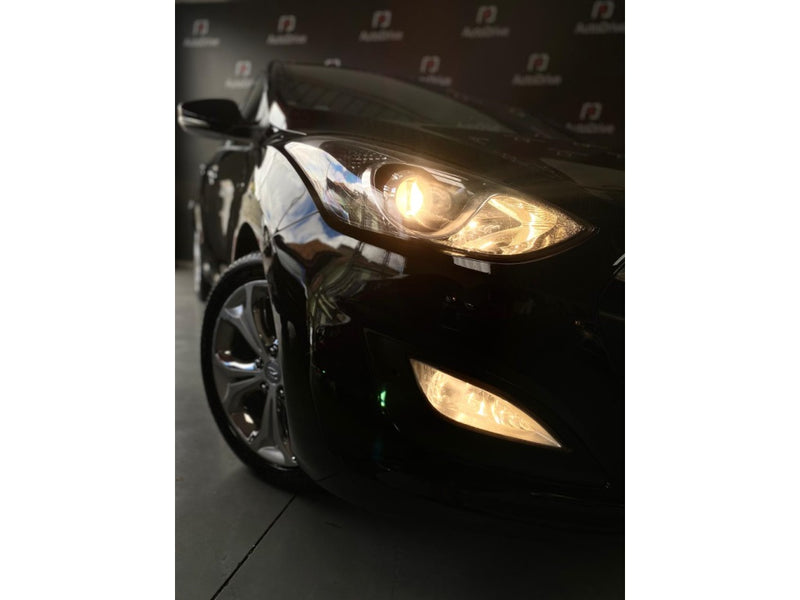 HYUNDAI I30 1.8 MPI 16V GASOLINA 4P AUTOMATICO 2014/2015 Preto