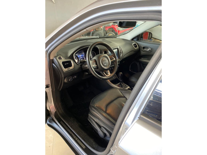 JEEP COMPASS 2.0 16V FLEX LONGITUDE AUTOMÁTICO 2019 Prata