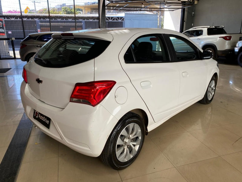 CHEVROLET ONIX 1.0 FLEX MANUAL 2021 Branco