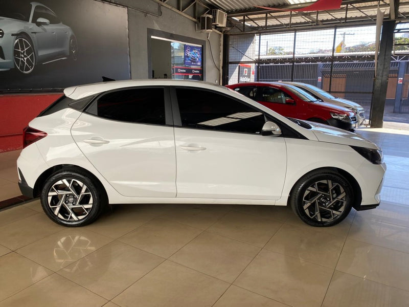 HYUNDAI HB20 1.0 TGDI FLEX COMFORT AUTOMÁTICO 2022/2023 Branco