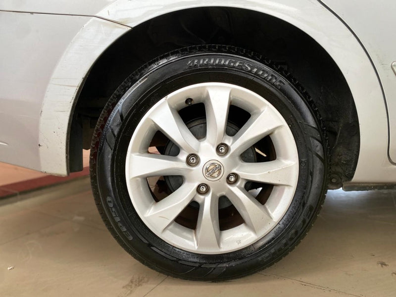 NISSAN SENTRA 2.0 SL 16V FLEX 4P AUTOMÁTICO 2012/2013 Prata