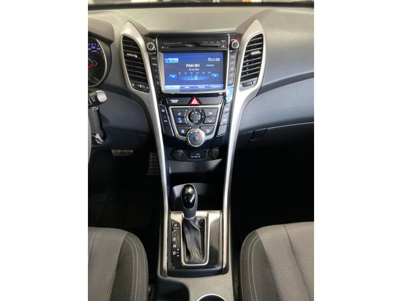 HYUNDAI I30 1.8 MPI 16V GASOLINA 4P AUTOMATICO 2014/2015 Preto