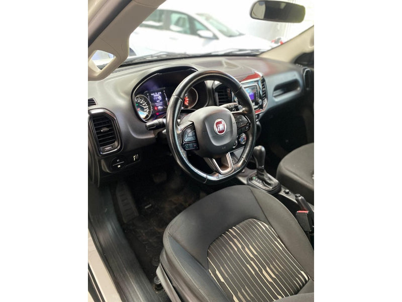 FIAT TORO 1.8 16V EVO FLEX FREEDOM AT6 2017/2018 Branco