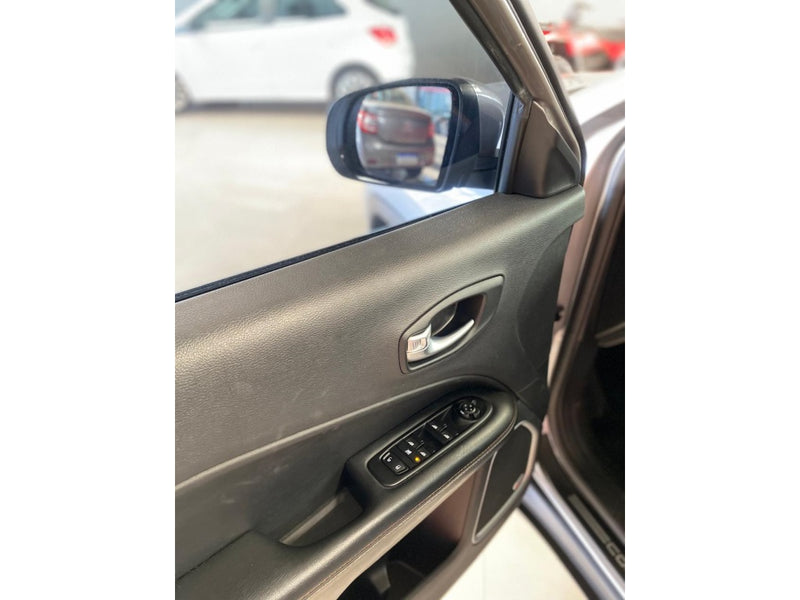 JEEP COMPASS 2.0 16V FLEX LONGITUDE AUTOMÁTICO 2019 Prata