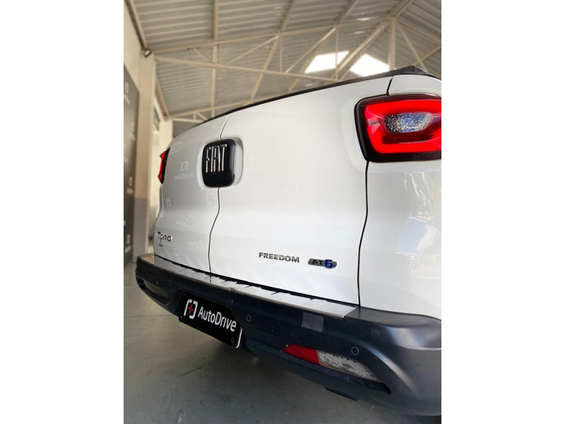 FIAT TORO 1.8 16V EVO FLEX FREEDOM AT6 2017/2018 Branco