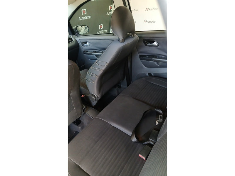 VOLKSWAGEN CROSSFOX 1.6 MI 8V FLEX 4P MANUAL