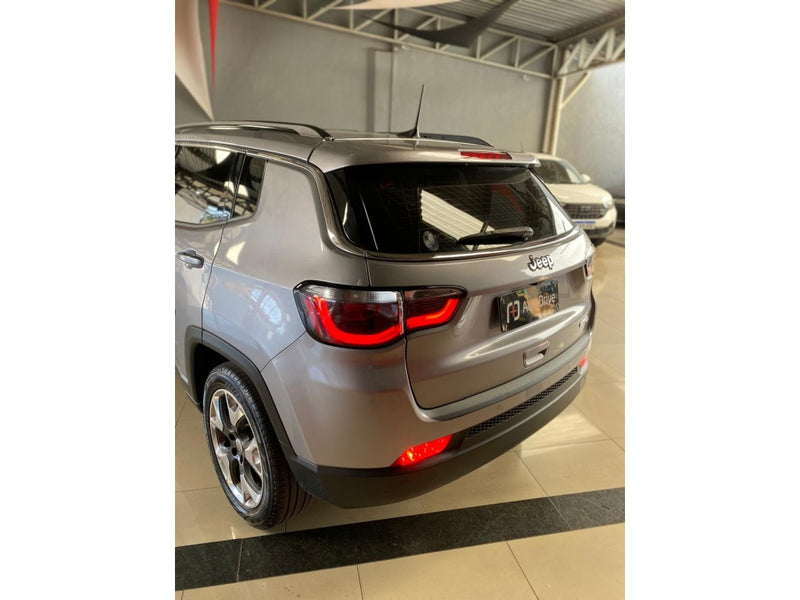 JEEP COMPASS 2.0 16V FLEX LONGITUDE AUTOMÁTICO 2019 Prata