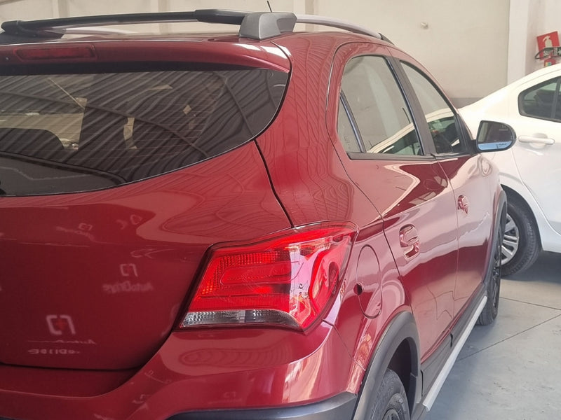 CHEVROLET ONIX 1.4 MPFI ACTIV - 2018/2018