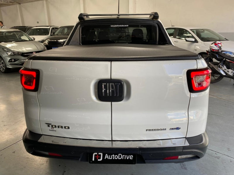 FIAT TORO 1.8 16V EVO FLEX FREEDOM AT6 2017/2018 Branco
