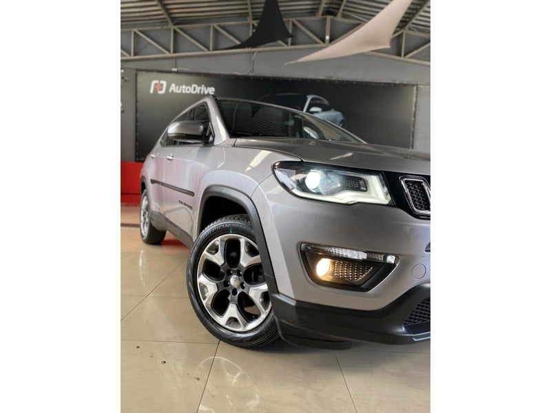 JEEP COMPASS 2.0 16V FLEX LONGITUDE AUTOMÁTICO 2019 Prata