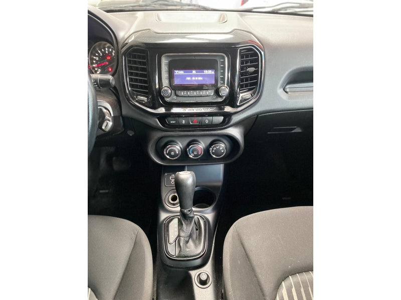 FIAT TORO 1.8 16V EVO FLEX FREEDOM AT6 2017/2018 Branco