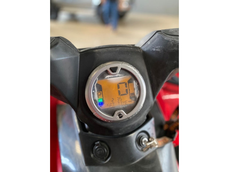 BRP CAN-AM OUTLANDER 400 4X4 QUADR. CAN-AM OUTLANDER 400 4X4 QUADR. 2004 Vermelho