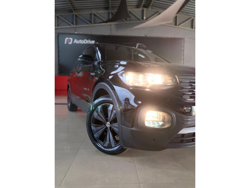 VOLKSWAGEN T-CROSS 1.0 200 TSI TOTAL FLEX THE TOWN AUTOMÁTICO 2023/2024 Preto