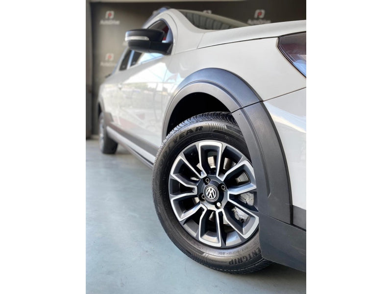 VOLKSWAGEN SAVEIRO 1.6 CROSS CD 16V FLEX 2P MANUAL 2017/2018 Branco
