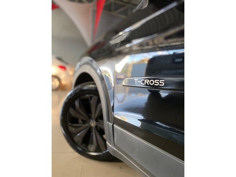 VOLKSWAGEN T-CROSS 1.0 200 TSI TOTAL FLEX THE TOWN AUTOMÁTICO 2023/2024 Preto