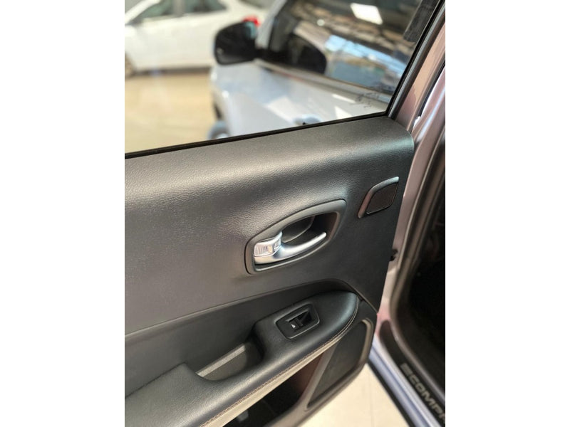 JEEP COMPASS 2.0 16V FLEX LONGITUDE AUTOMÁTICO 2019 Prata
