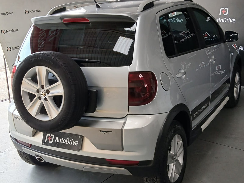 VOLKSWAGEN CROSSFOX 1.6 MI 8V FLEX 4P MANUAL