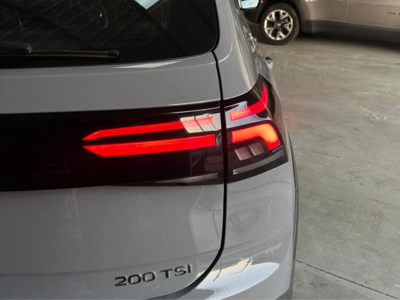 VOLKSWAGEN NIVUS 1.0 200 TSI TOTAL FLEX HIGHLINE AUTOMÁTICO