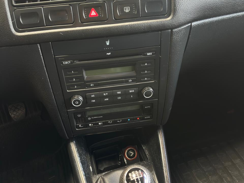 VOLKSWAGEN GOLF 16. MI 8V FLEX 4P MANUAL  2009/2010