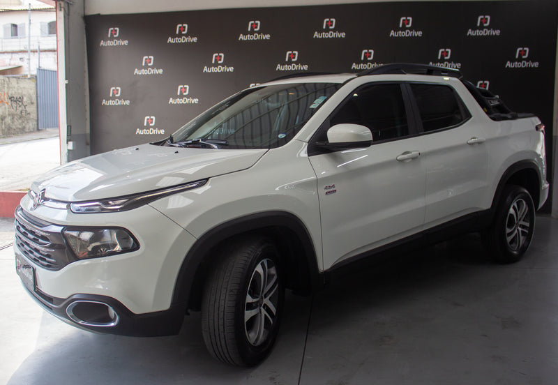 FIAT TORO 2.0 16V TURBO DIESEL FREEDOM 4X4 AT9