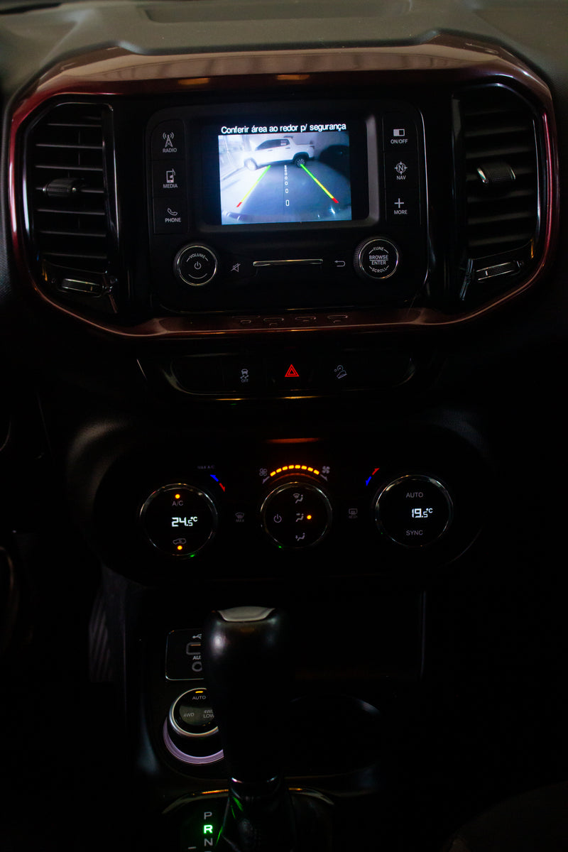 FIAT TORO 2.0 16V TURBO DIESEL FREEDOM 4X4 AT9