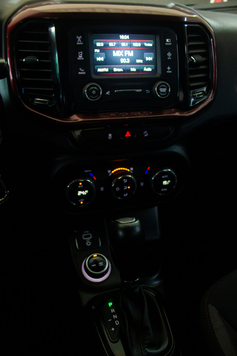 FIAT TORO 2.0 16V TURBO DIESEL FREEDOM 4X4 AT9