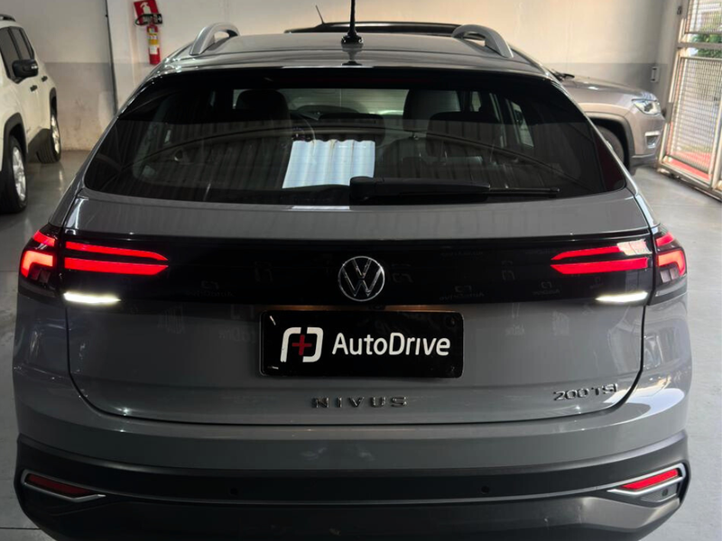 NIVUS 1.0 200 TSI TOTAL FLEX HIGHLINE AUTOMÀTICO