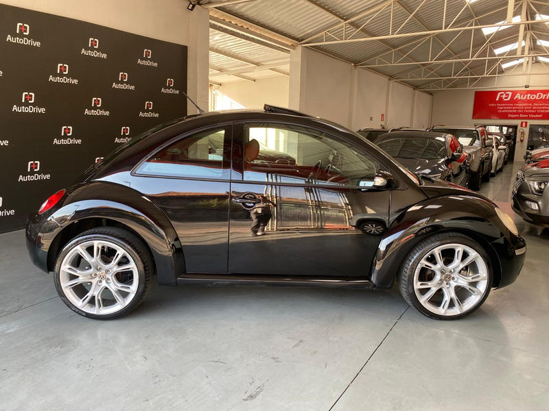 VOLKSWAGEN NEW BEETLE 2.0 MI 8V GASOLINA 2P TIPTRONIC