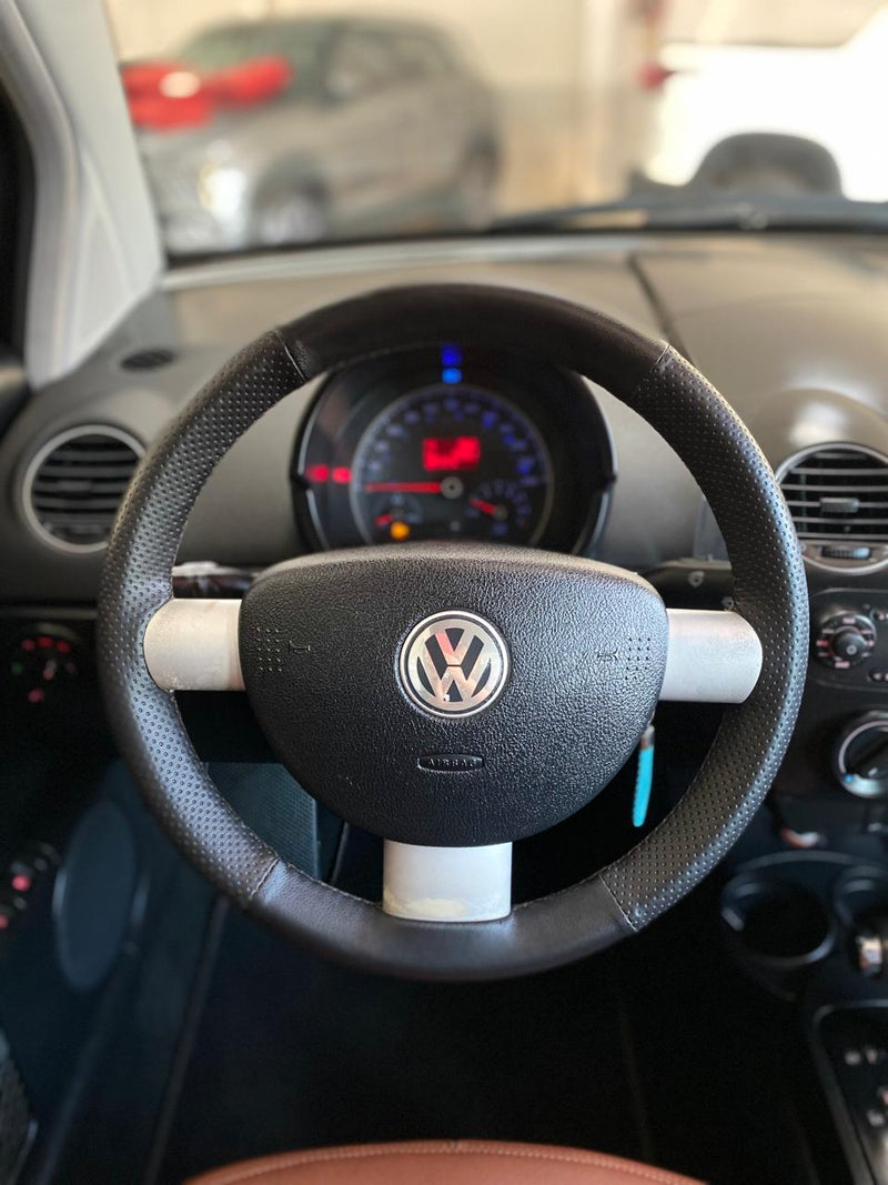VOLKSWAGEN NEW BEETLE 2.0 MI 8V GASOLINA 2P TIPTRONIC