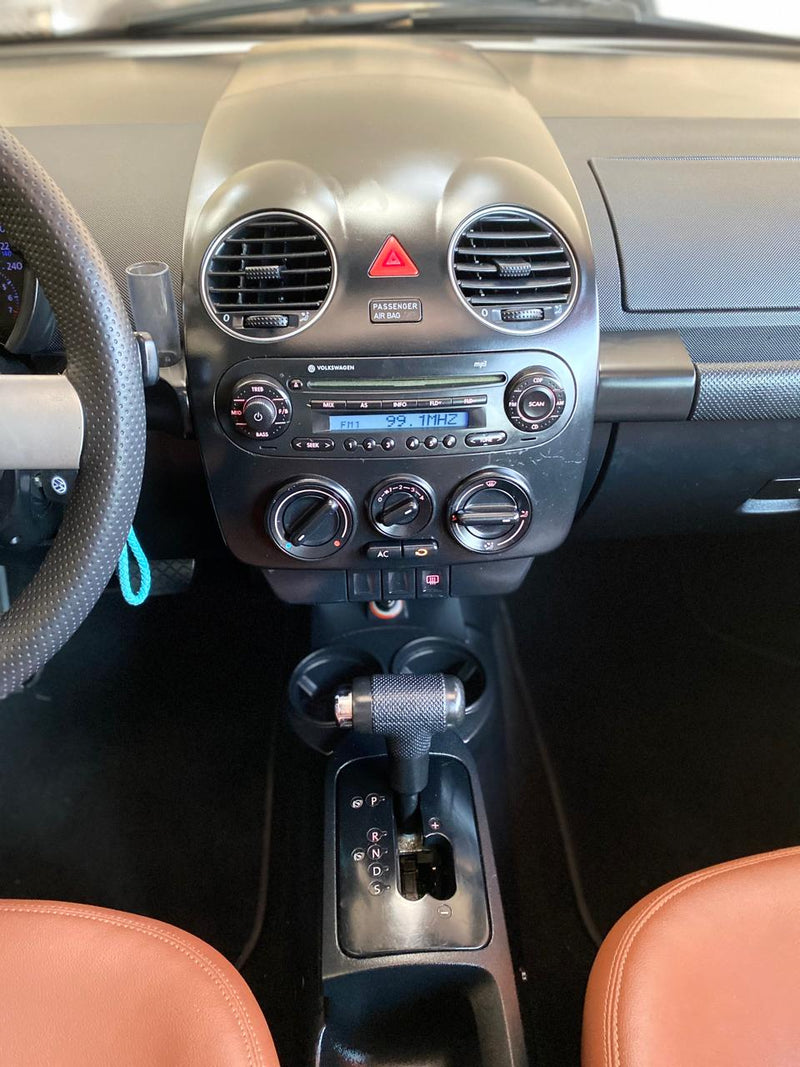 VOLKSWAGEN NEW BEETLE 2.0 MI 8V GASOLINA 2P TIPTRONIC