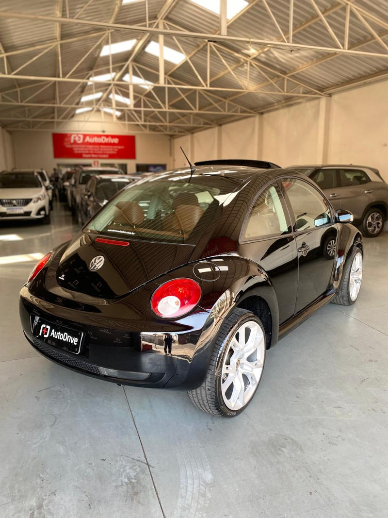 VOLKSWAGEN NEW BEETLE 2.0 MI 8V GASOLINA 2P TIPTRONIC