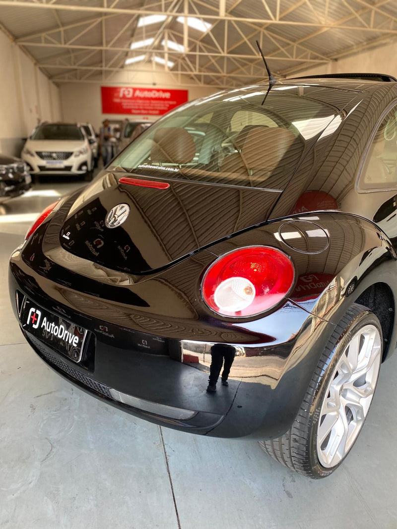 VOLKSWAGEN NEW BEETLE 2.0 MI 8V GASOLINA 2P TIPTRONIC