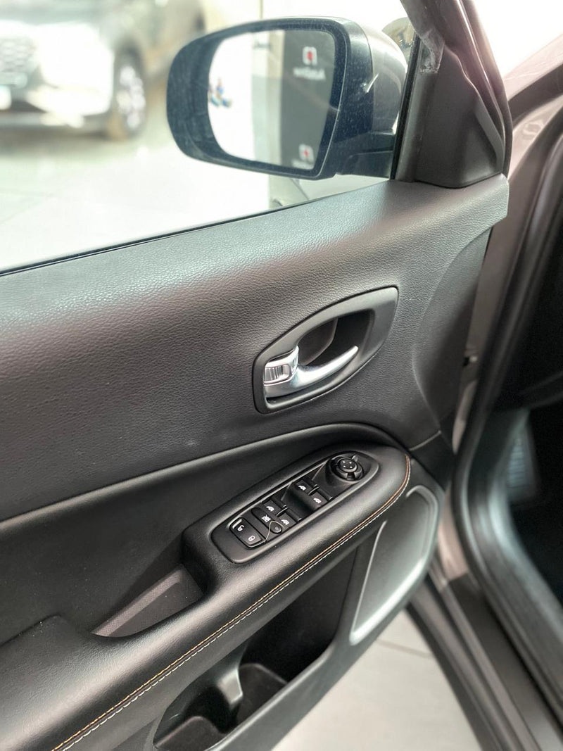 JEEP COMPASS 2.0 16V FLEX SPORT AUTOMÁTICO
