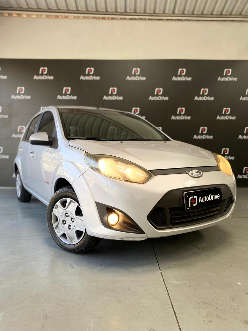 FORD FIESTA 1.6 MPI CLASS HATCH 8V FLEX 4P MANUAL