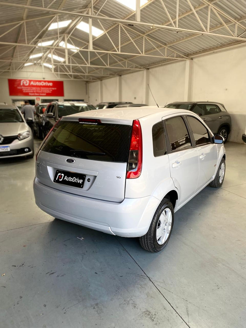 FORD FIESTA 1.6 MPI CLASS HATCH 8V FLEX 4P MANUAL