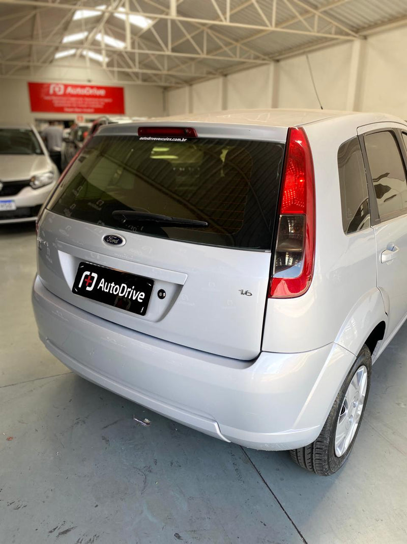 FORD FIESTA 1.6 MPI CLASS HATCH 8V FLEX 4P MANUAL
